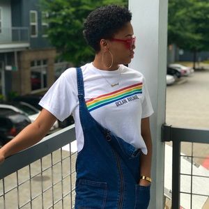 Meet your Posher, Farrahnaz